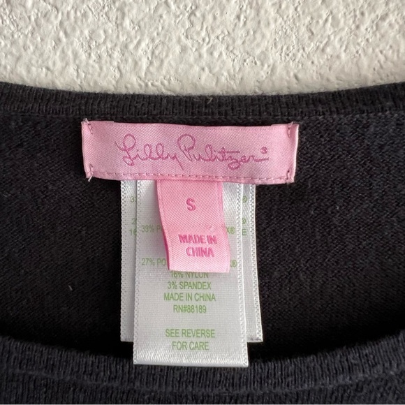 Lilly Pulitzer Navy Blue Fringe Hem Sweater Size S Gold Button Detail Preppy - Picture 4 of 7